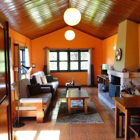 Сasa de vacaciones Casa Poula *
